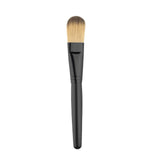 M06 - brushes Face Foundation